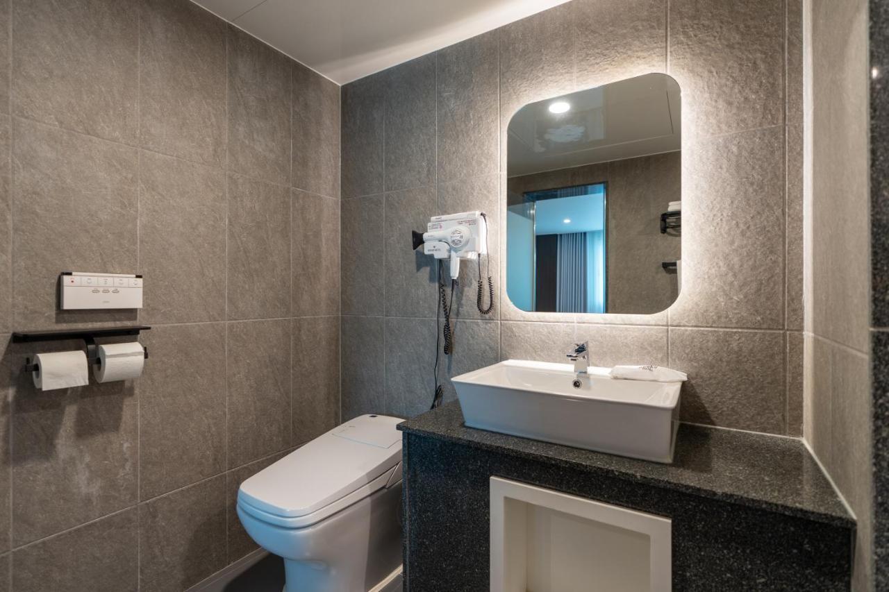 Jecheon Hound Hotel Chech'ŏn Екстериор снимка
