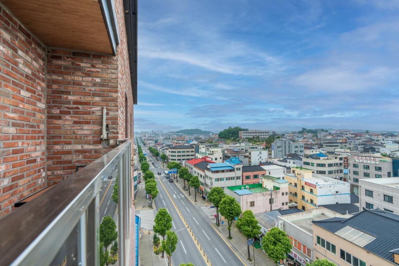 Jecheon Hound Hotel Chech'ŏn Екстериор снимка